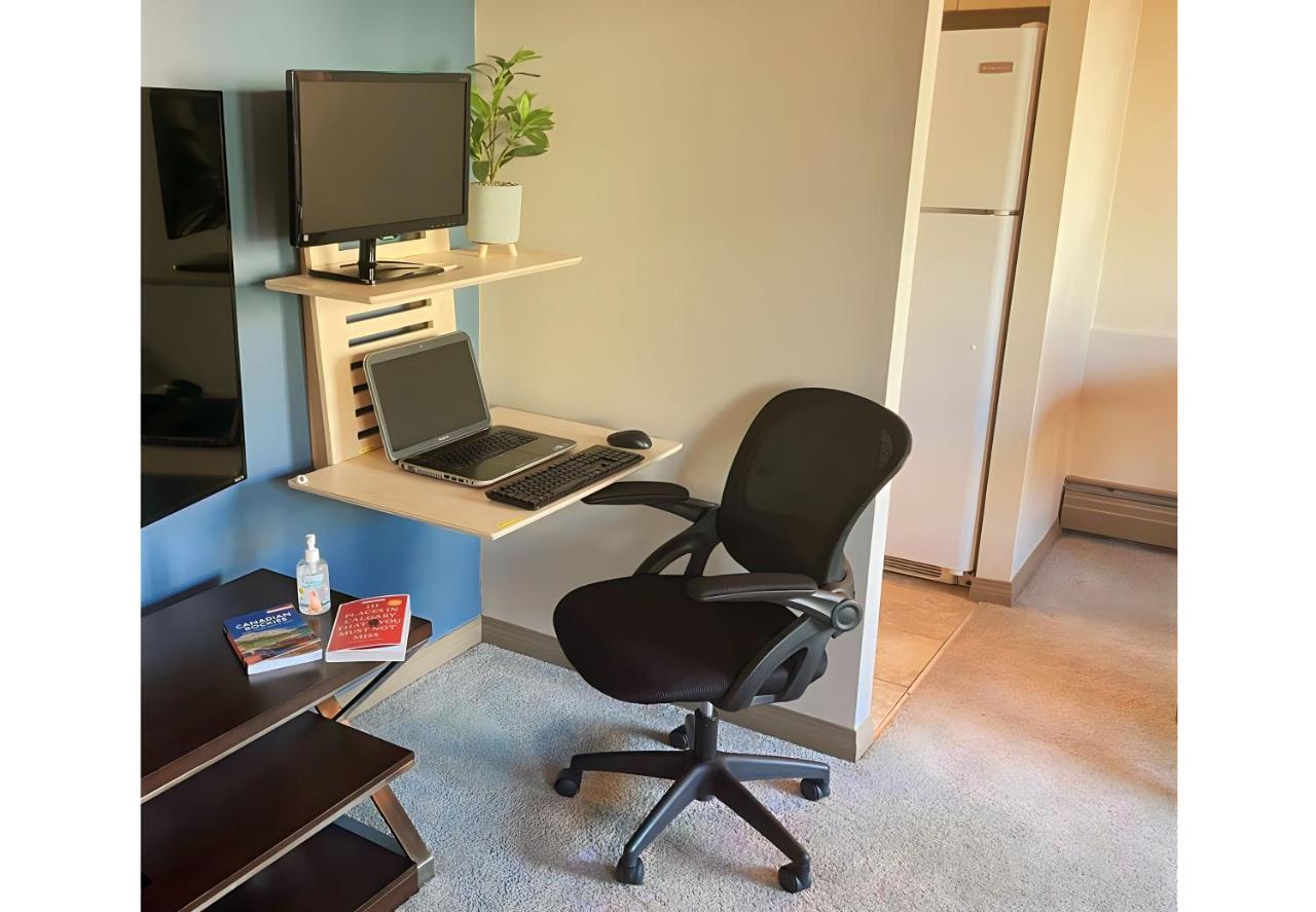 Entire Condo Downtown, Walk To Bmo & Stampede, Parking, 1,5 Hrs To Banff YYC Exteriér fotografie